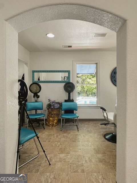 570 Lanier Avenue E Property Photo 8
