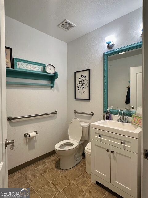 570 Lanier Avenue E Property Photo 10