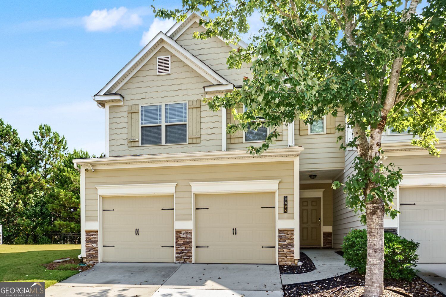 3398 Castleberry Village Circle Property Photo 1