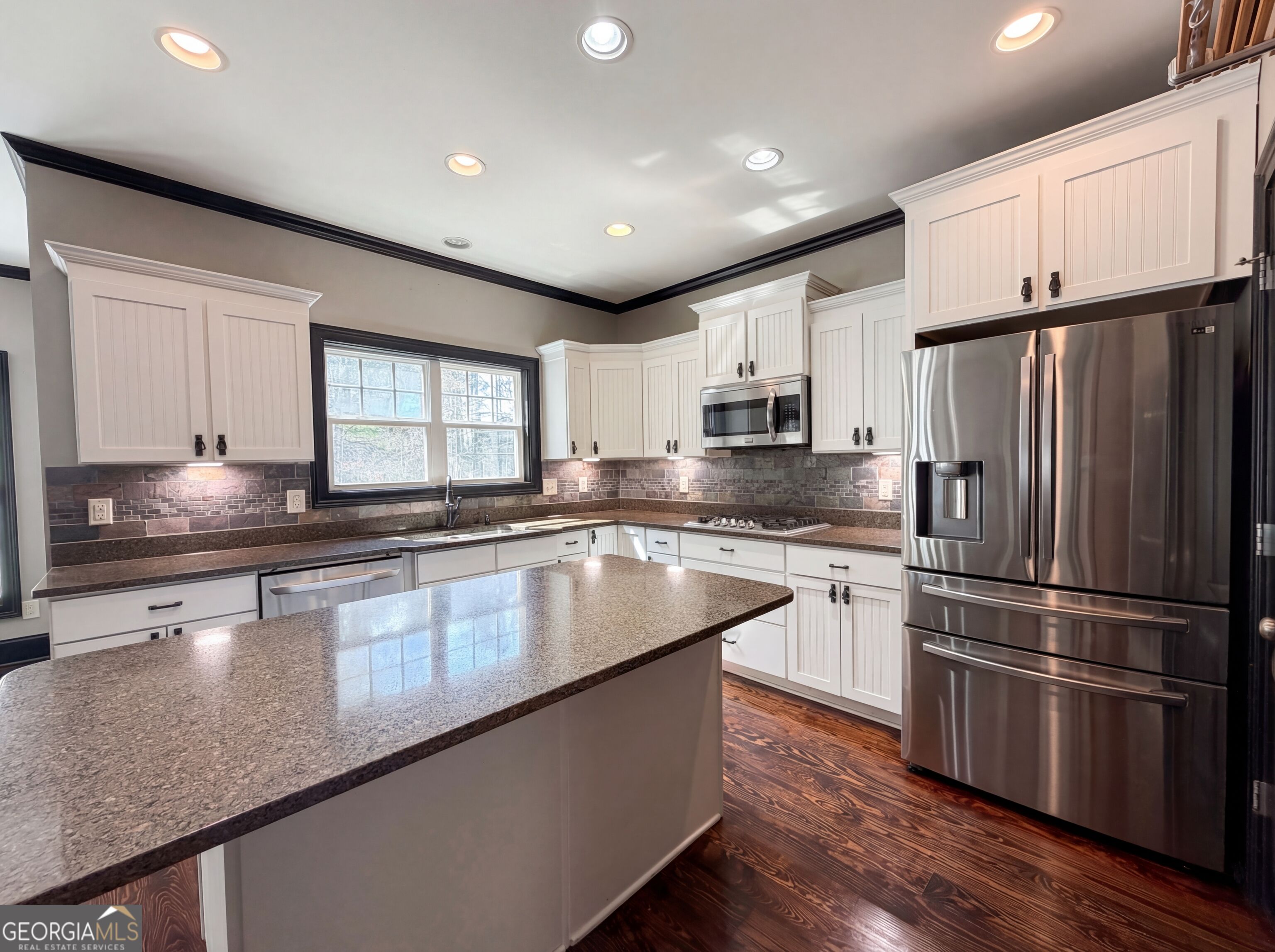 28 Meadows Court Property Photo 8