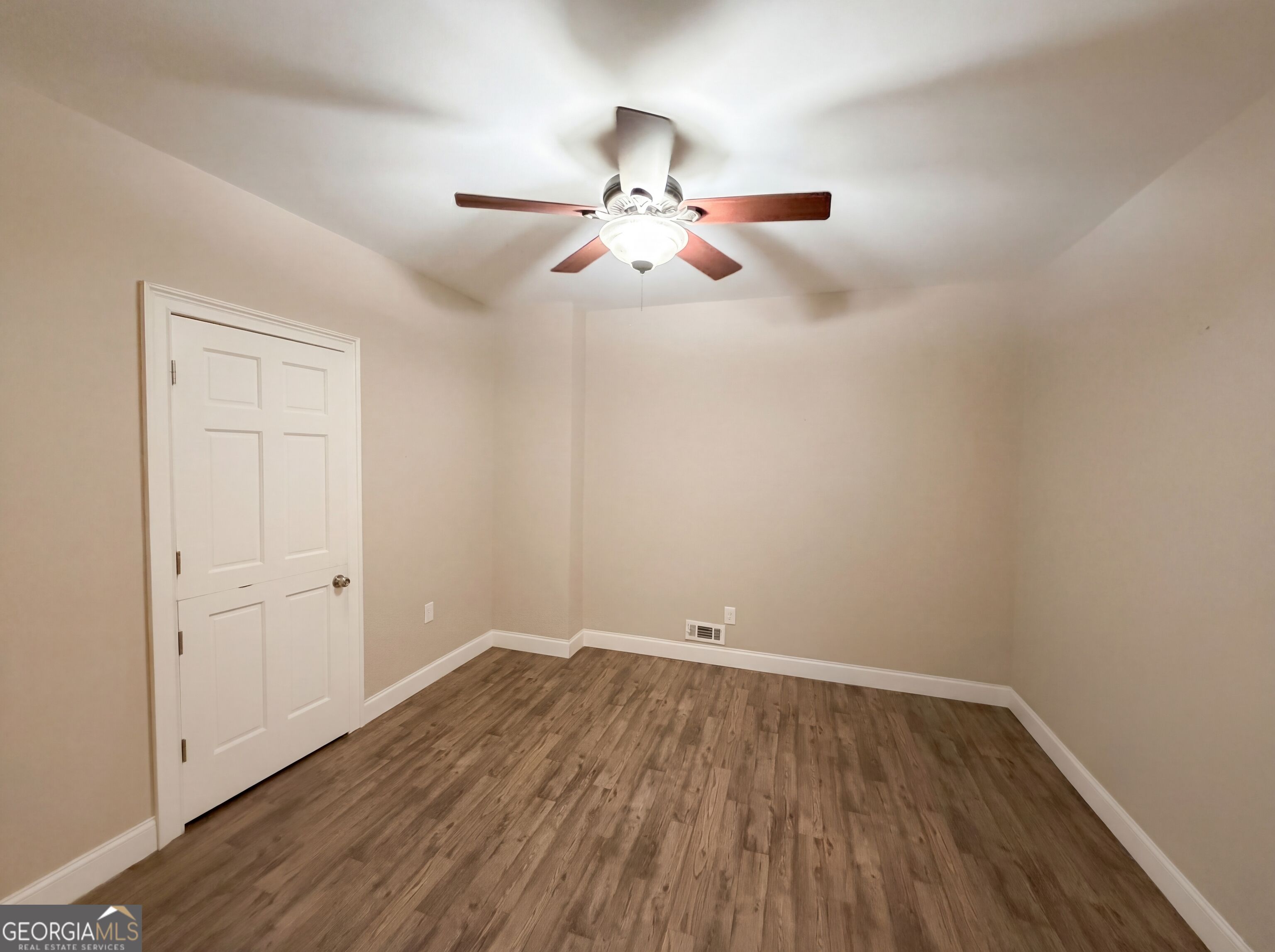 28 Meadows Court Property Photo 25