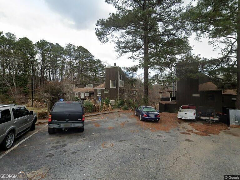 2744 #b Shellbark Road Property Photo 1