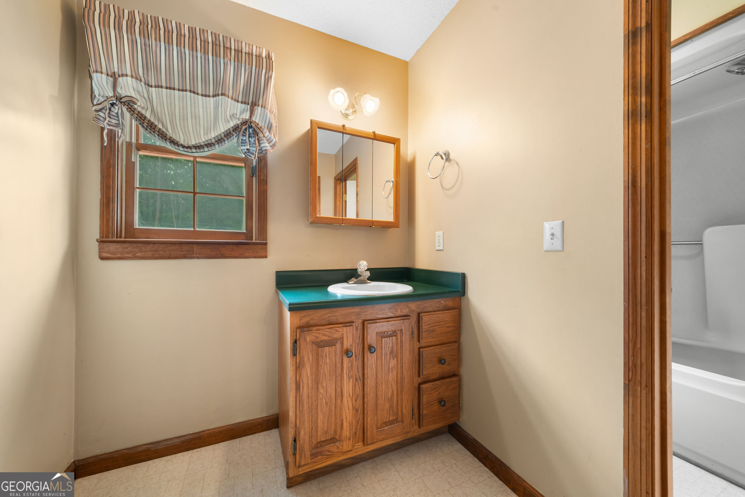 406 Pony Trail Property Photo 23