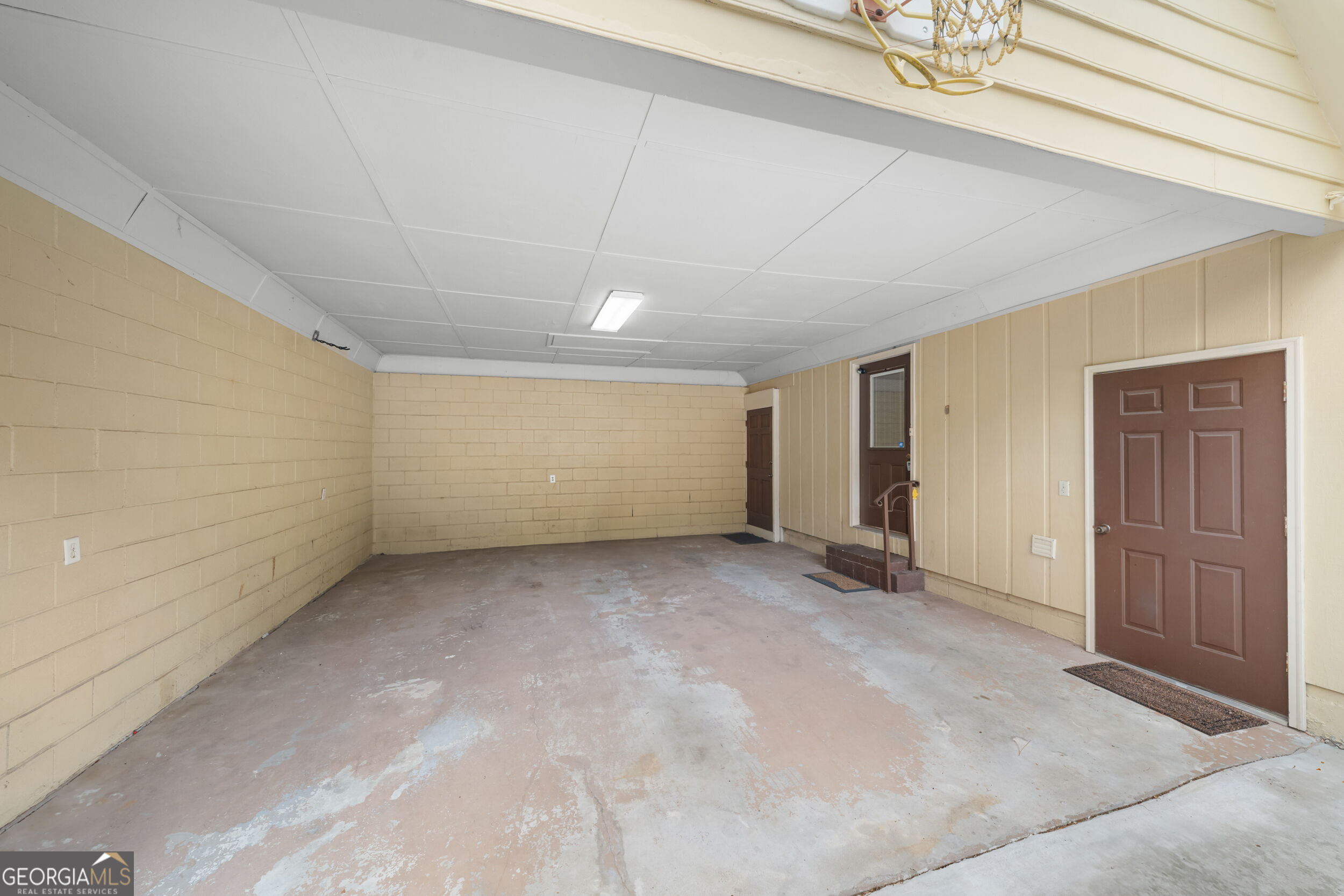 406 Pony Trail Property Photo 31