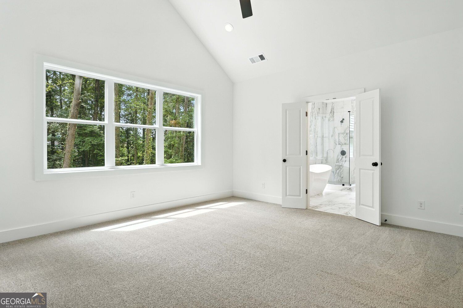 1673 Crestridge Drive Se Property Photo 14