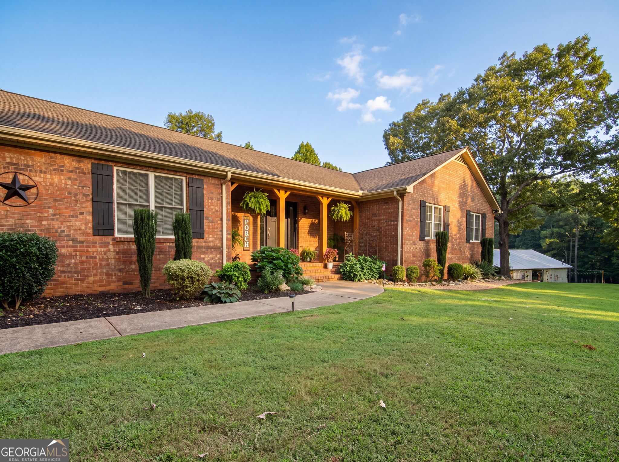 2714 Dorsey Peek Road Property Photo 1