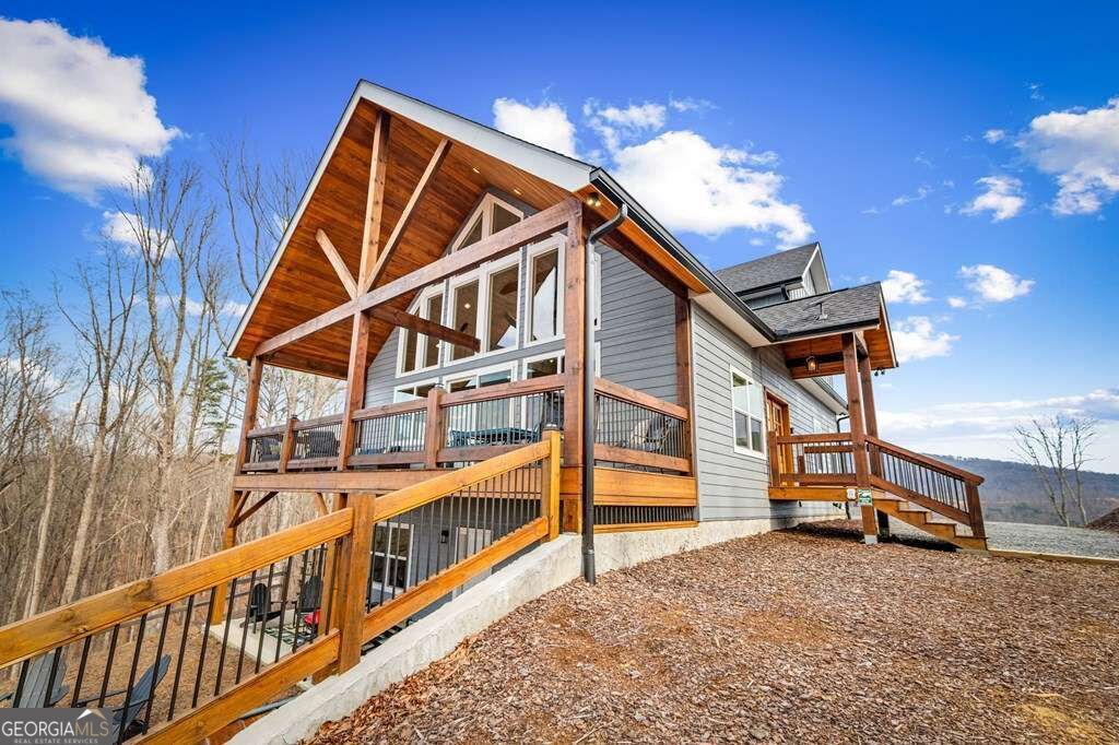 1016 Twisted Oak Road Property Photo 4