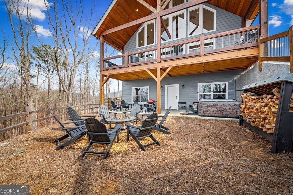 1016 Twisted Oak Road Property Photo 5