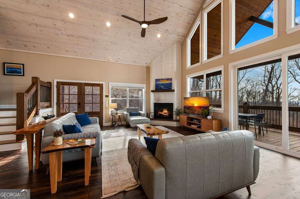 1016 Twisted Oak Road Property Photo 13