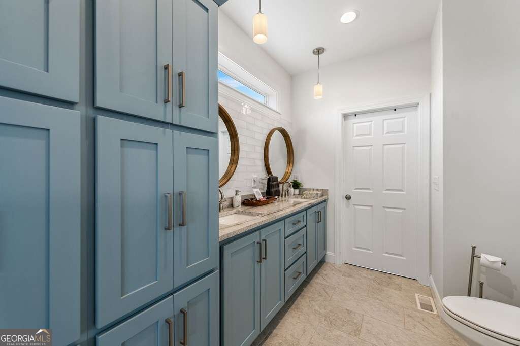 1016 Twisted Oak Road Property Photo 33