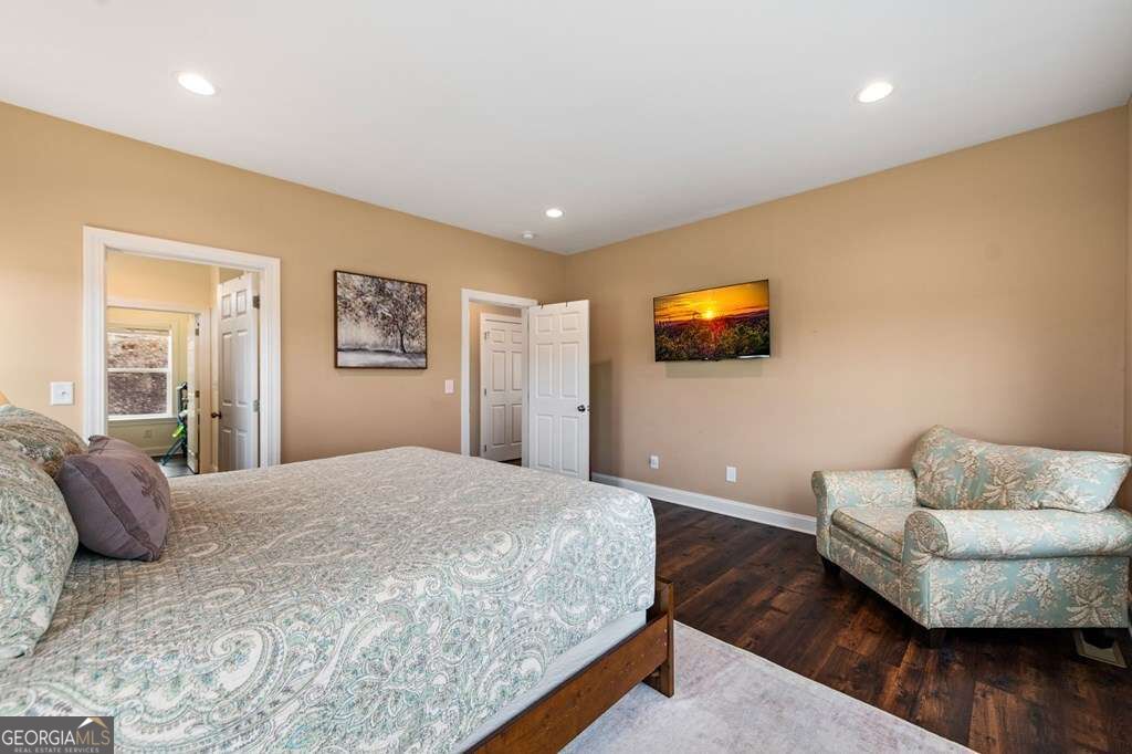 1016 Twisted Oak Road Property Photo 34