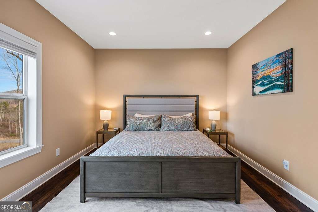 1016 Twisted Oak Road Property Photo 46