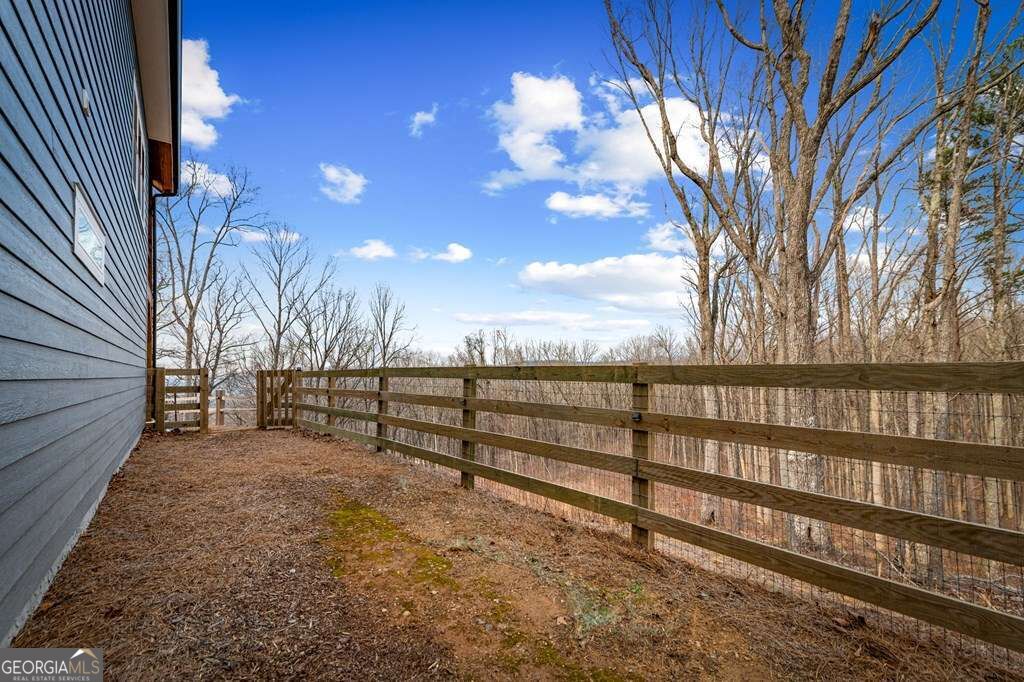 1016 Twisted Oak Road Property Photo 51