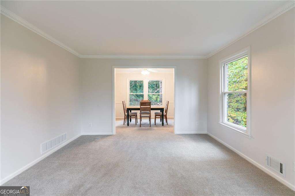 620 Oakstone Way Property Photo 11