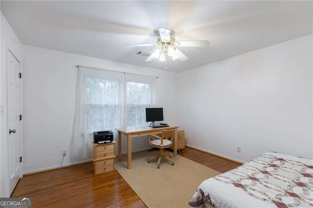 620 Oakstone Way Property Photo 23