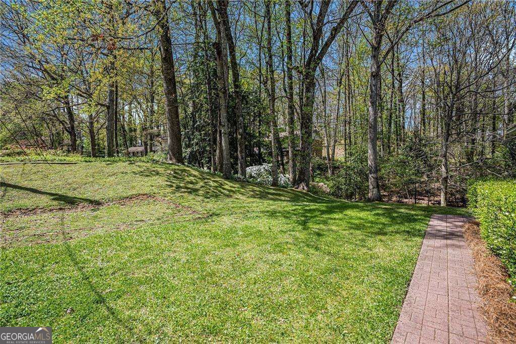620 Oakstone Way Property Photo 29