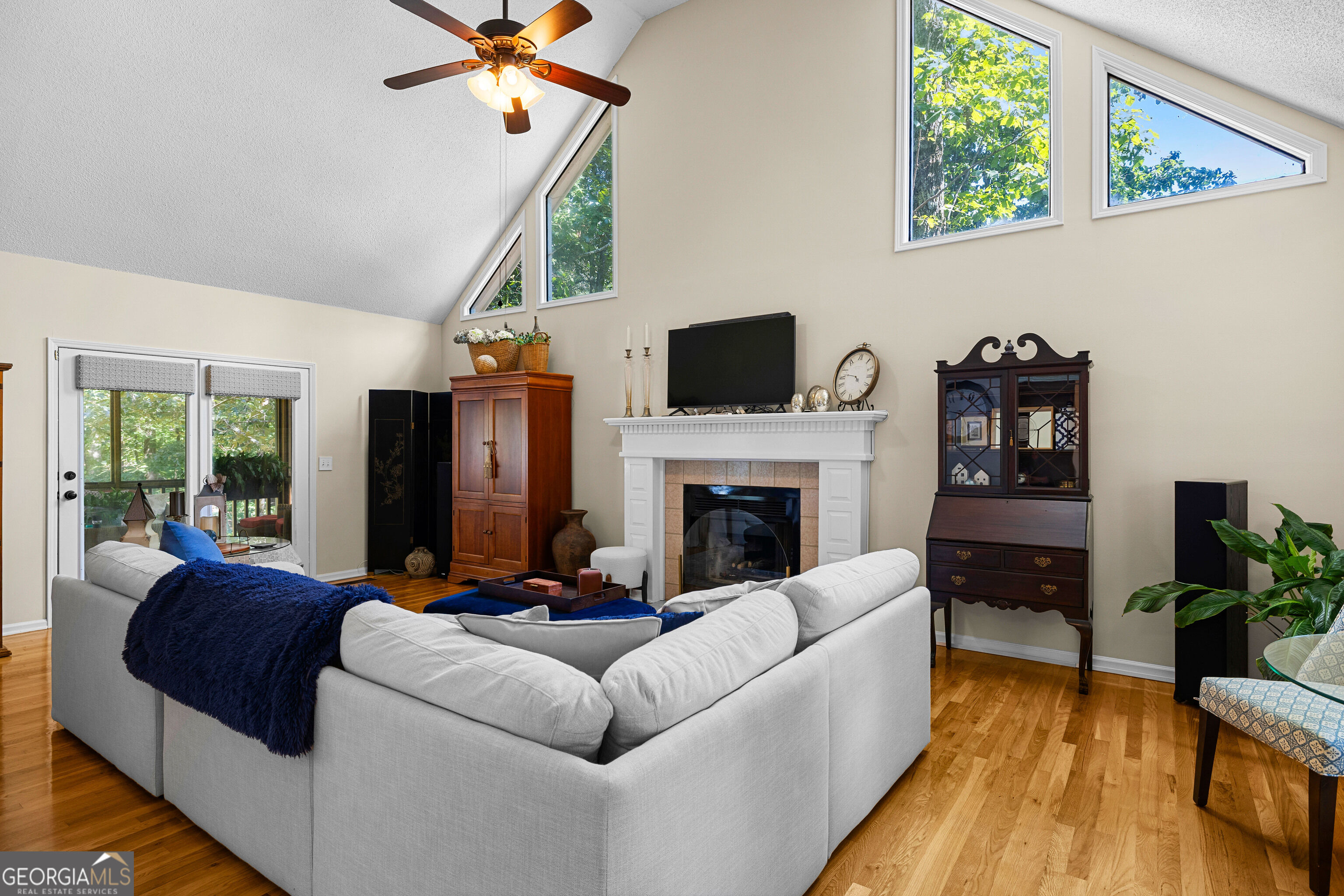 292 Foggy Bottom Drive Property Photo 5