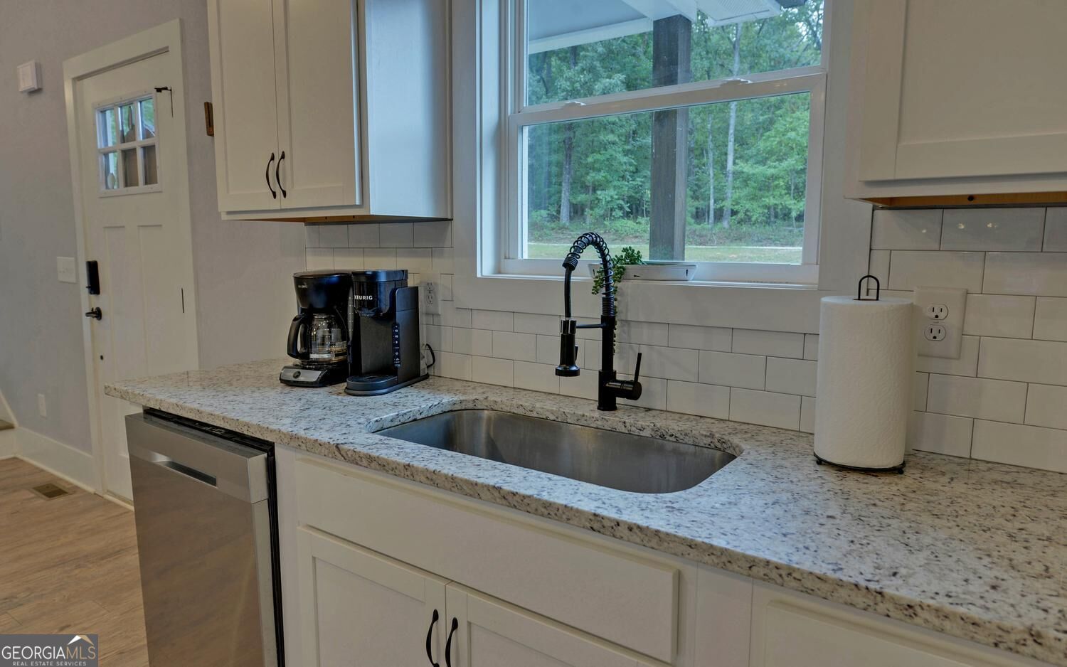 322 Paradise Point Road Property Photo 6