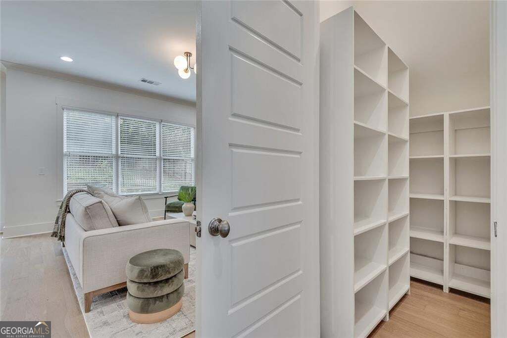 1536 Sylvester Circle Se Property Photo 26