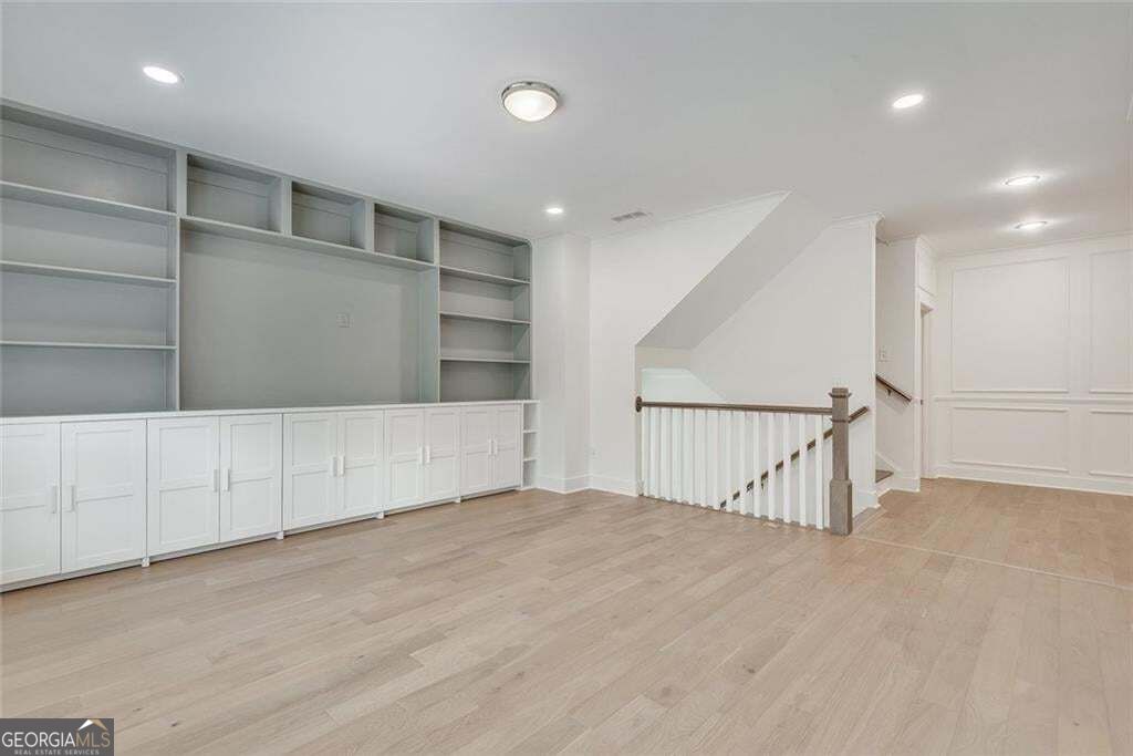 1536 Sylvester Circle Se Property Photo 29