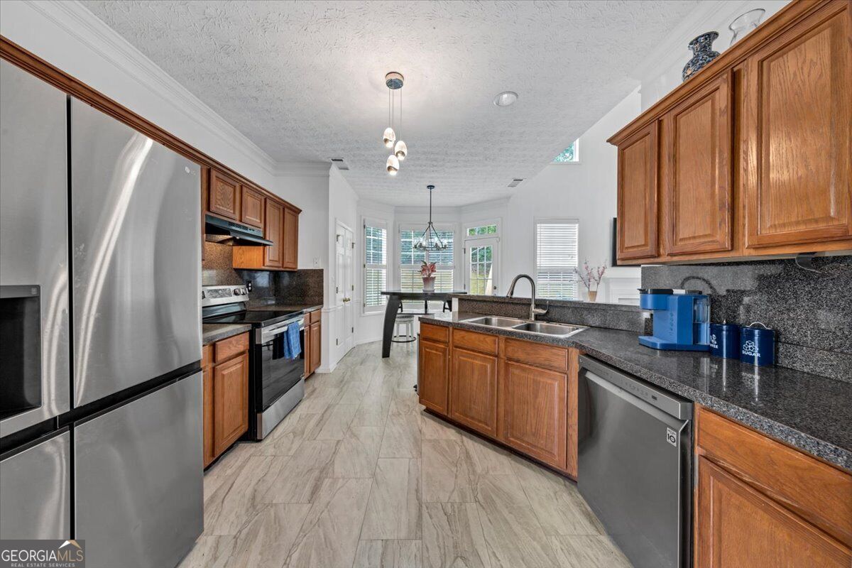 683 Savannah Rose Way Property Photo 15