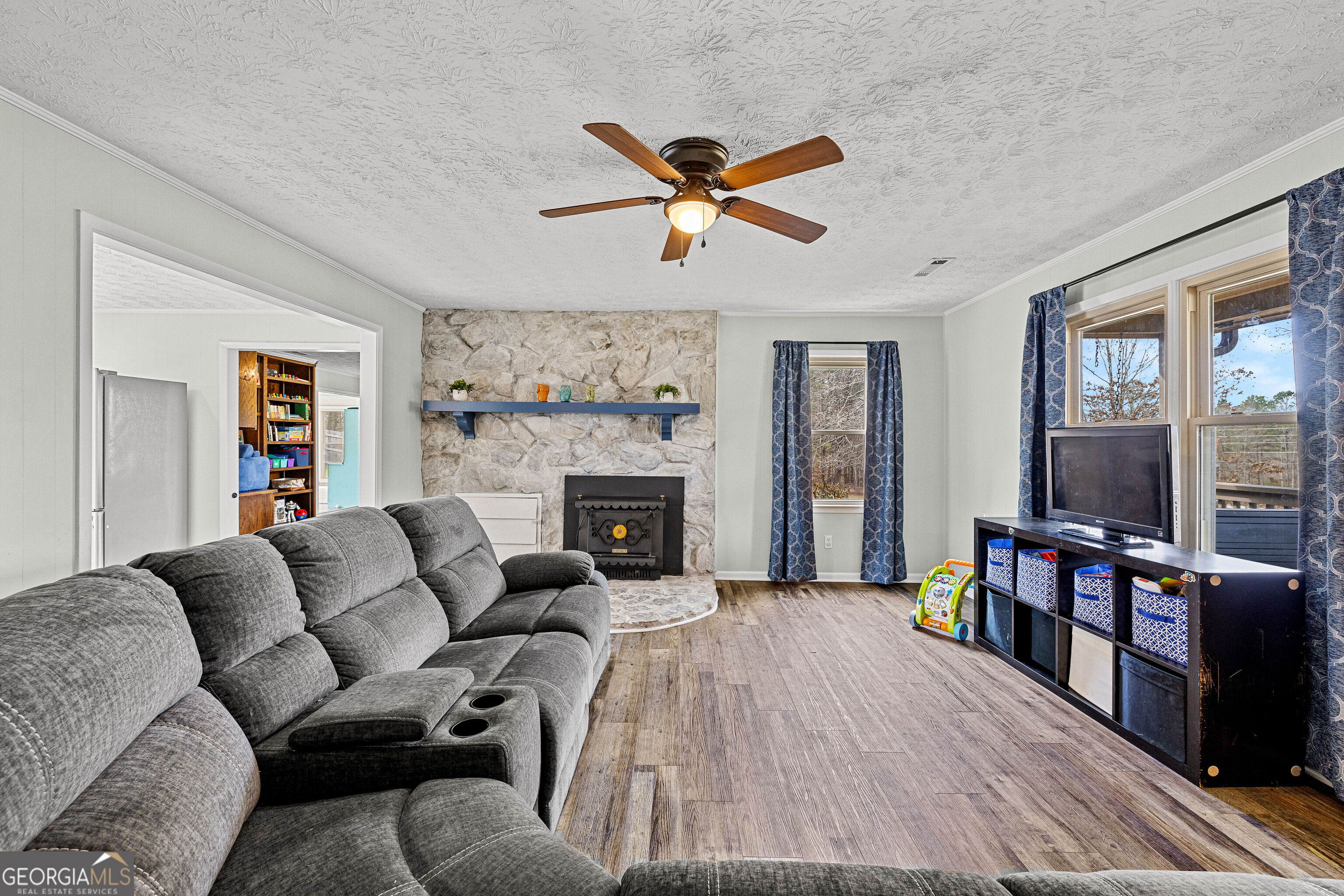 751 Brimer Road Property Photo 4