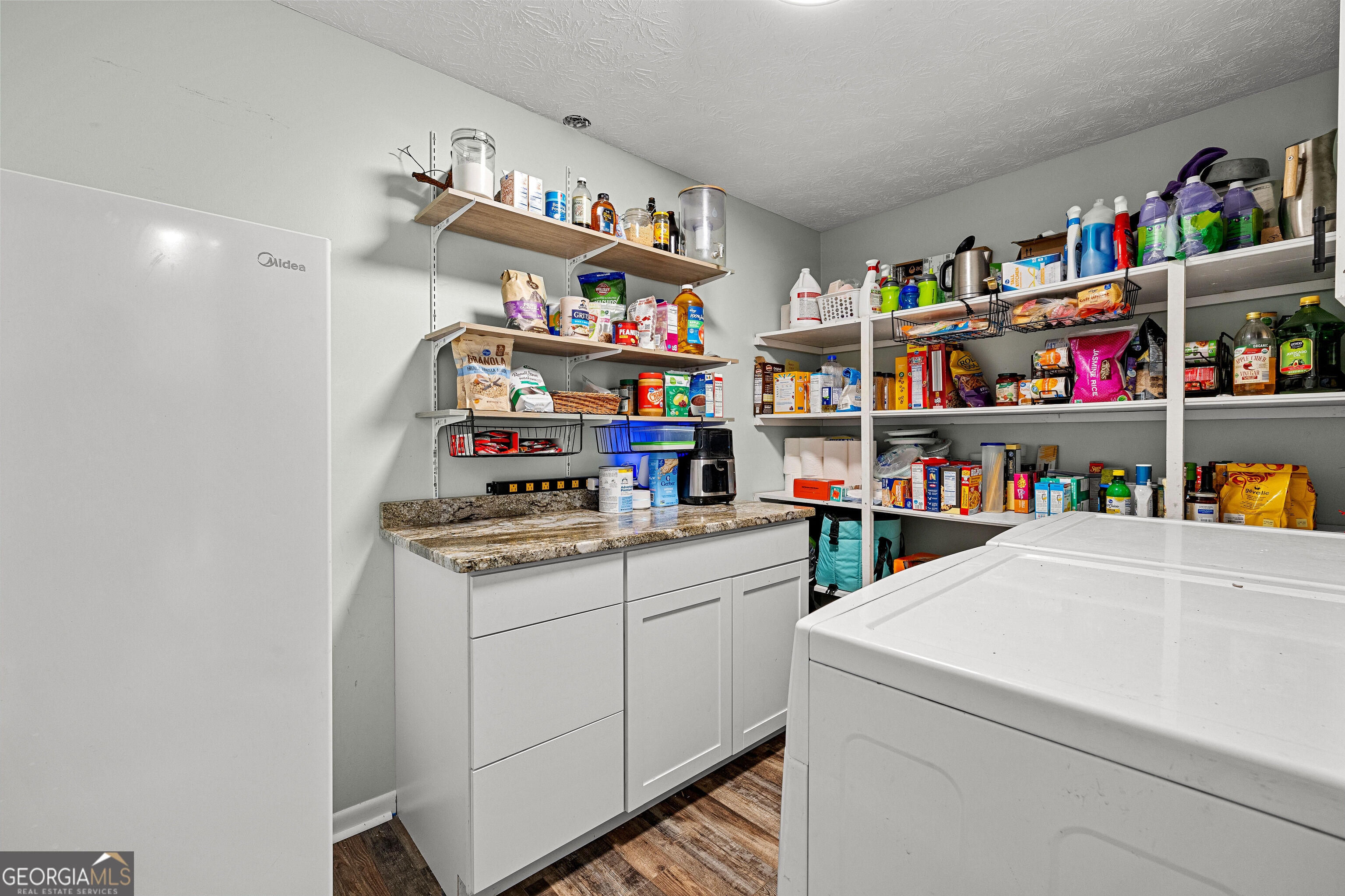 751 Brimer Road Property Photo 6