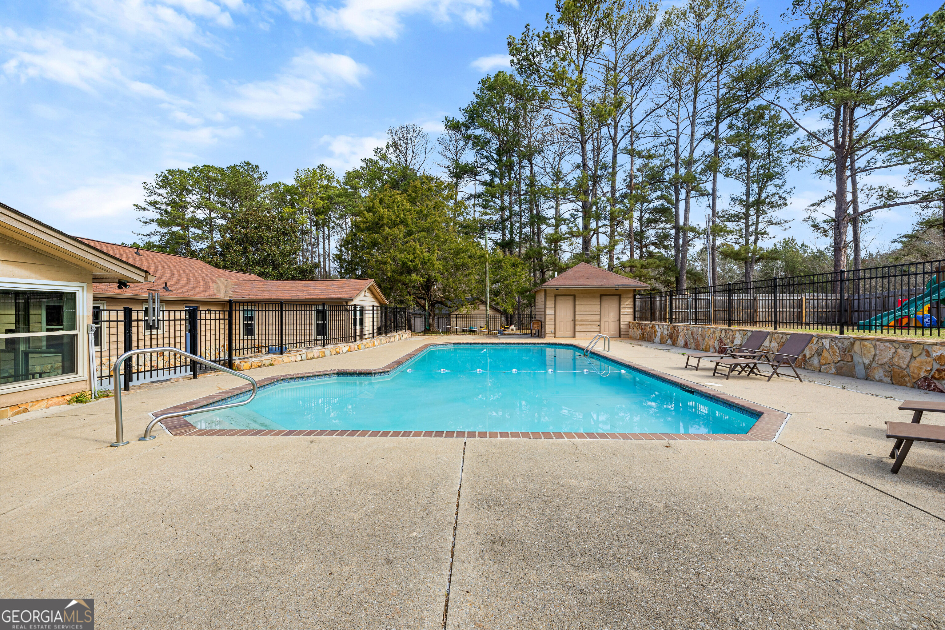 751 Brimer Road Property Photo 8