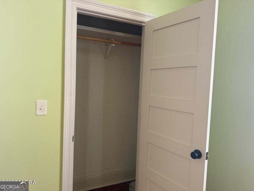 988 New Street Property Photo 7