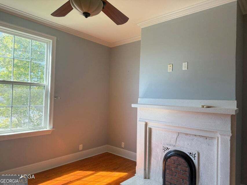 988 New Street Property Photo 8