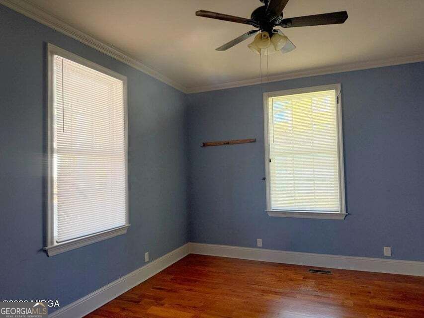 988 New Street Property Photo 14