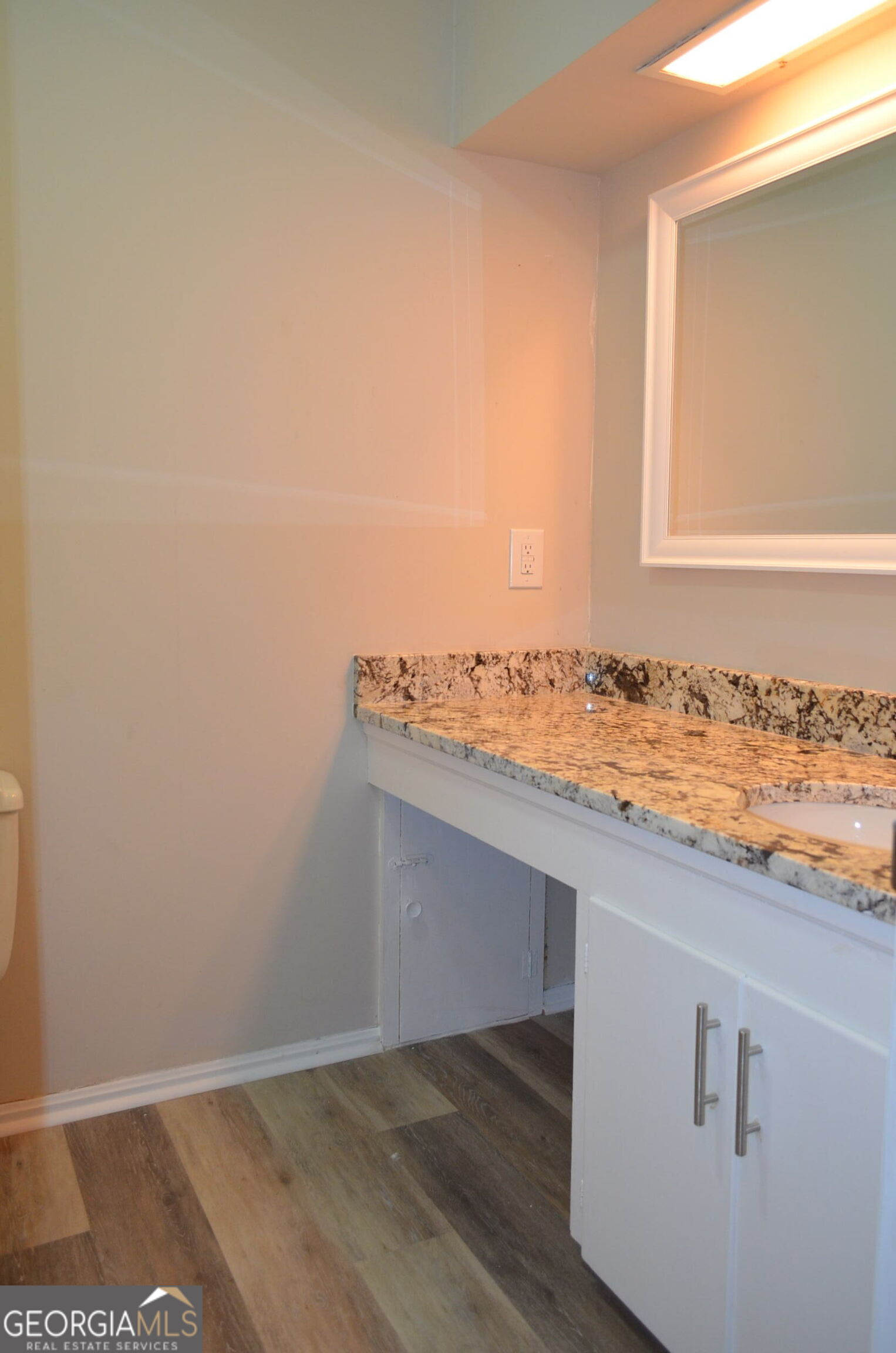 29 Mimms Street Property Photo 18
