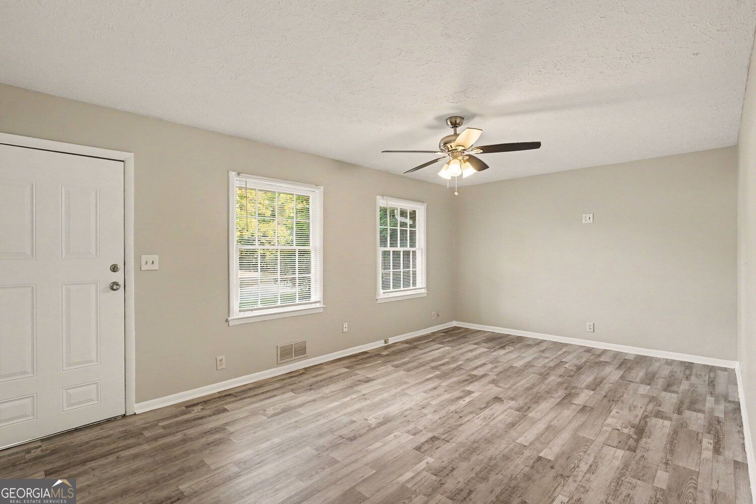 4077 Rockey Valley Drive Property Photo 4