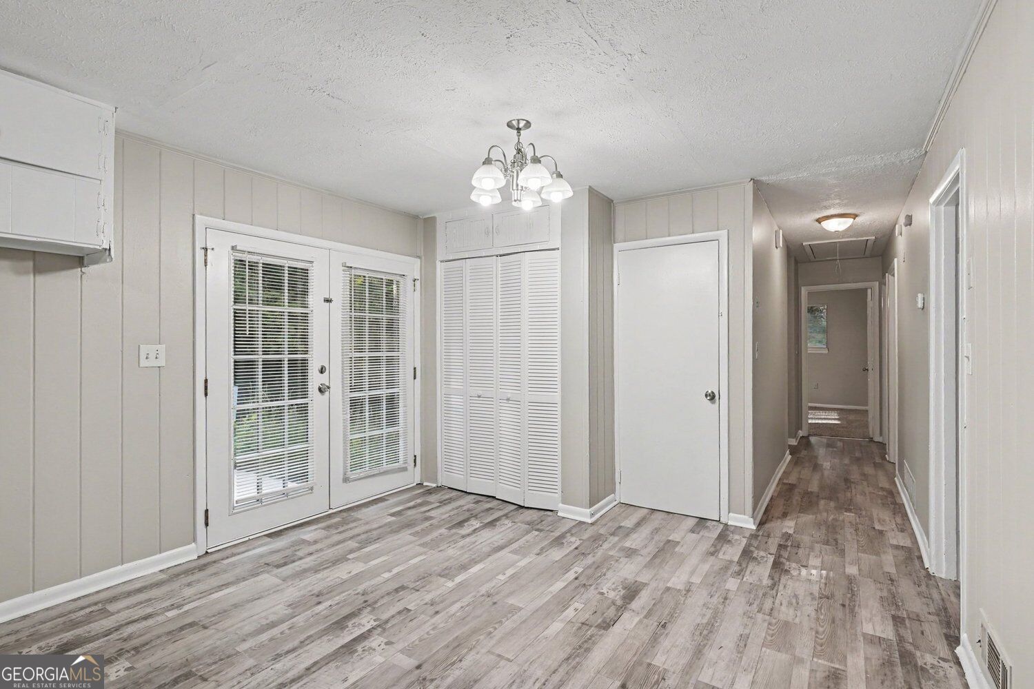 4077 Rockey Valley Drive Property Photo 6