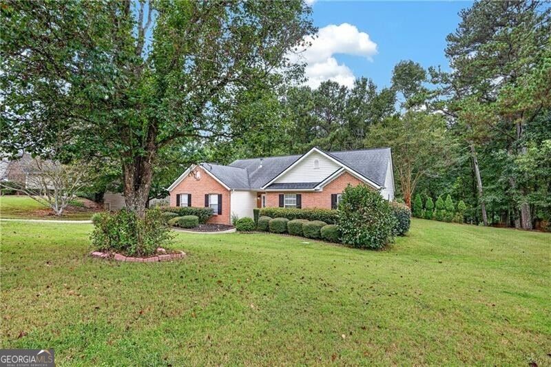 2730 Angel Oak Circle Property Photo 3