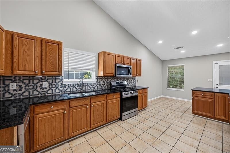 2730 Angel Oak Circle Property Photo 18