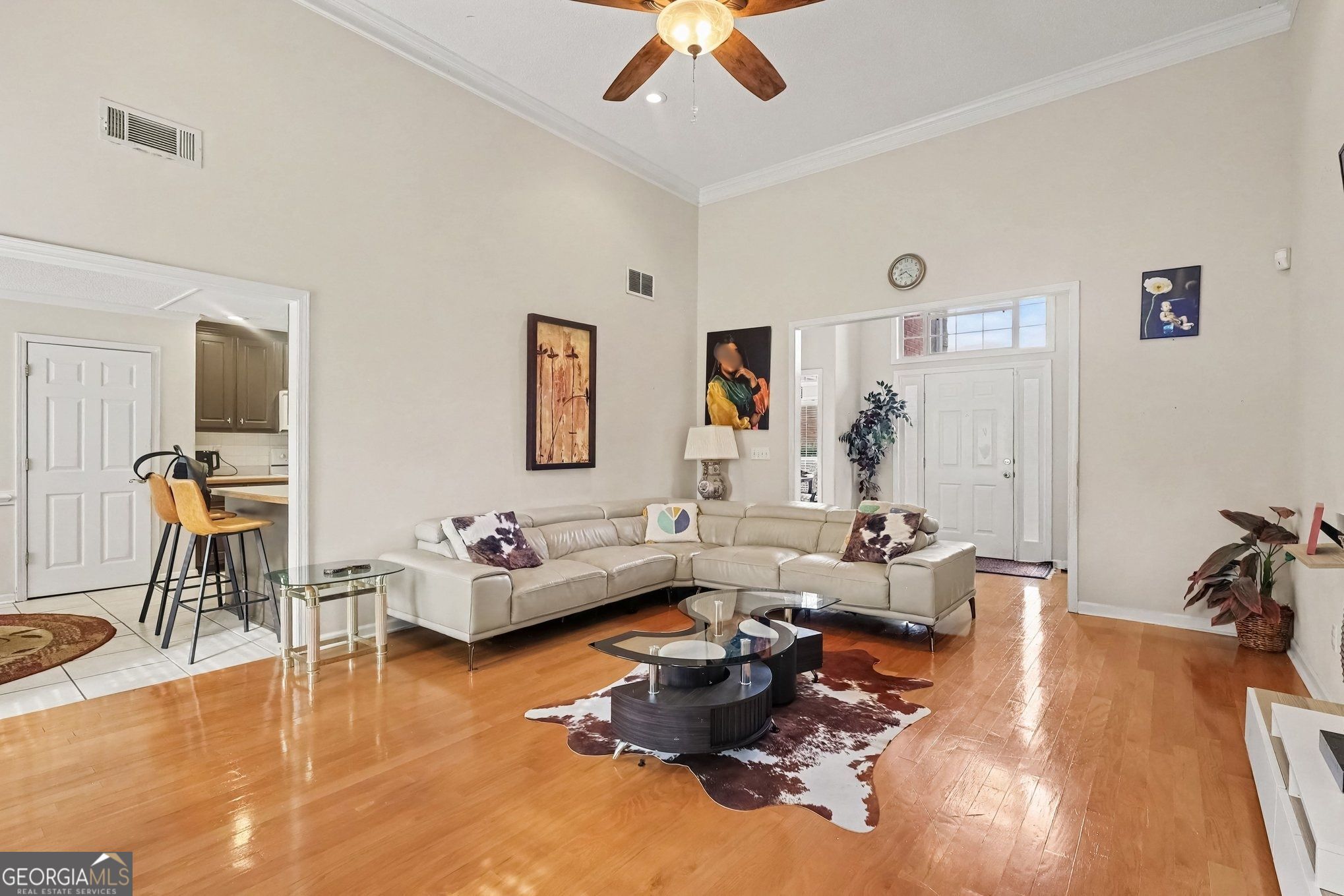 300 Glynnshire Court Property Photo 2