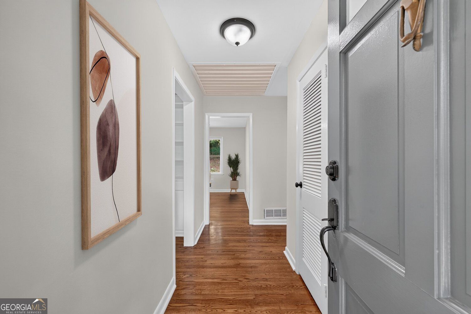 3268 N Druid Hills Road Property Photo 2