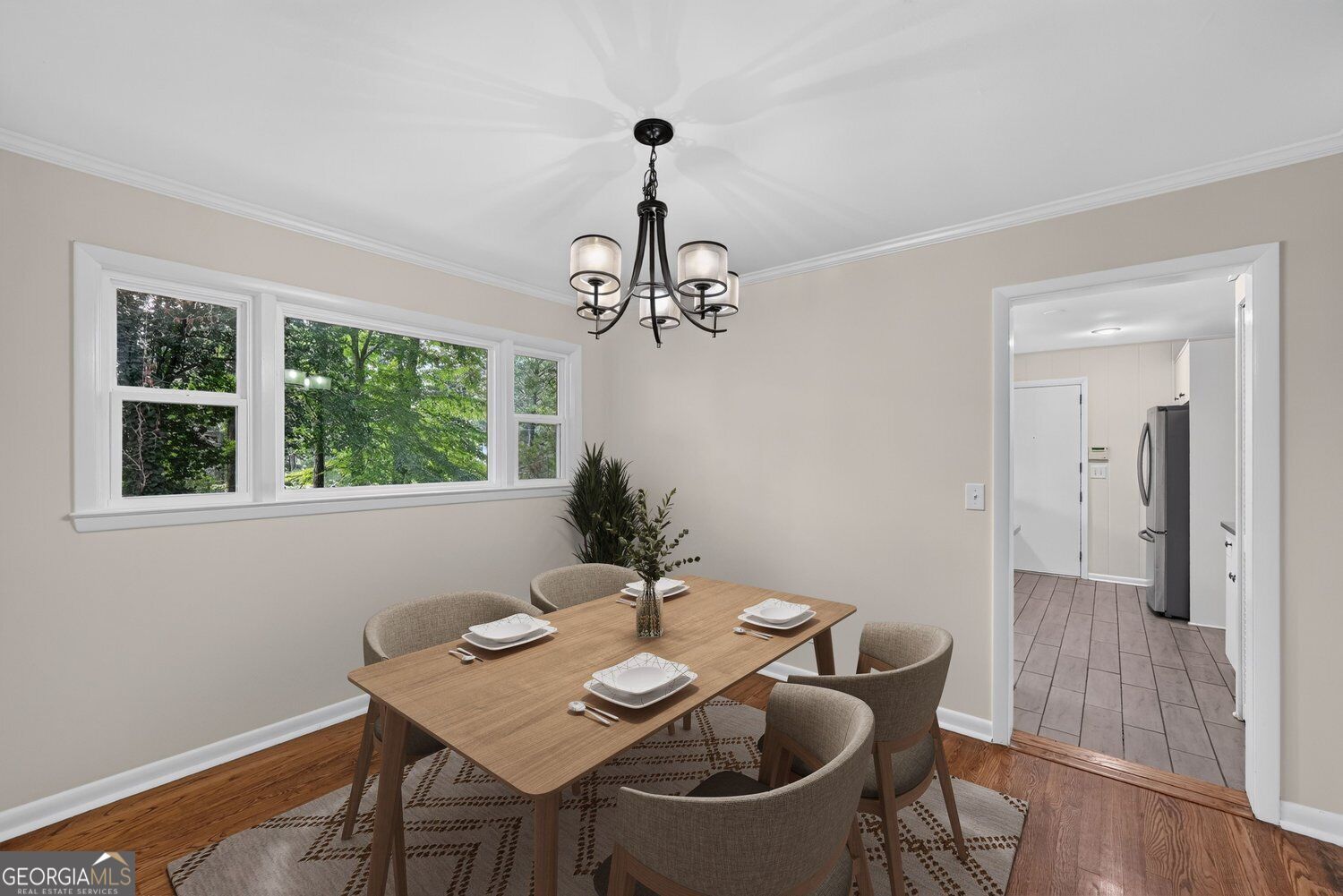 3268 N Druid Hills Road Property Photo 5