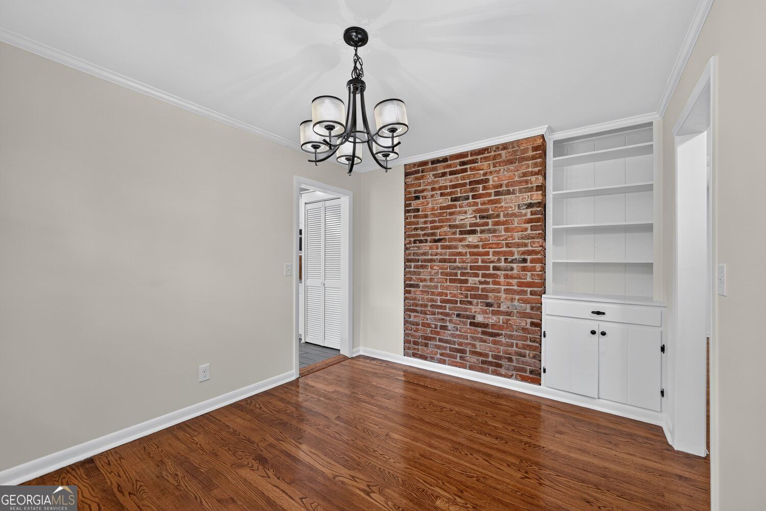 3268 N Druid Hills Road Property Photo 19