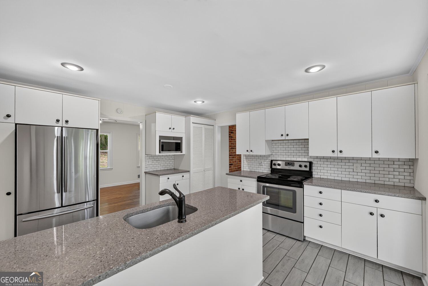 3268 N Druid Hills Road Property Photo 22