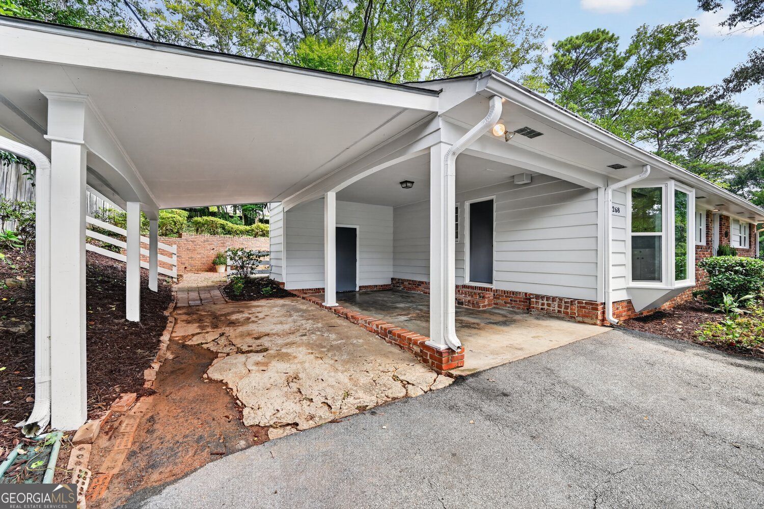 3268 N Druid Hills Road Property Photo 44
