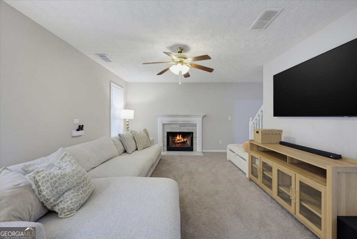 395 Oak Hill Drive Property Photo 16