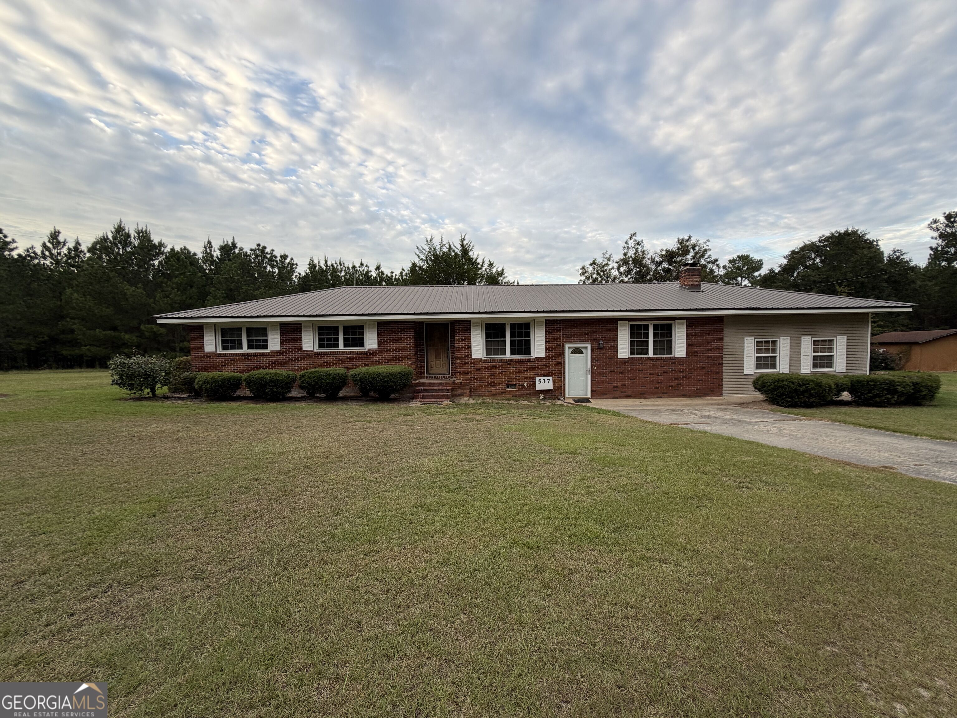 537 Mcdonald Road Property Photo 1