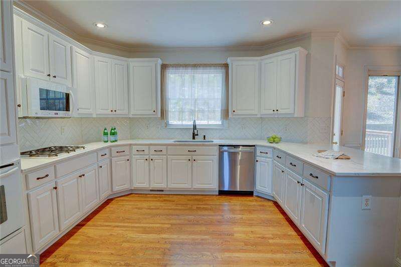 5001 Staverly Lane Nw Property Photo 15