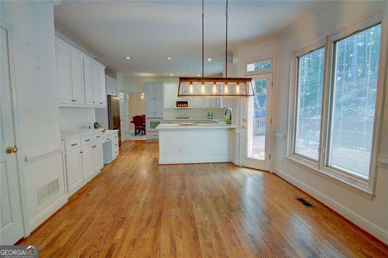 5001 Staverly Lane Nw Property Photo 16