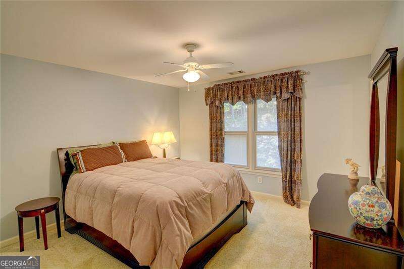 5001 Staverly Lane Nw Property Photo 35