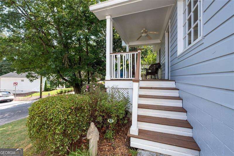 2640 Apple Valley Road Ne Property Photo 4