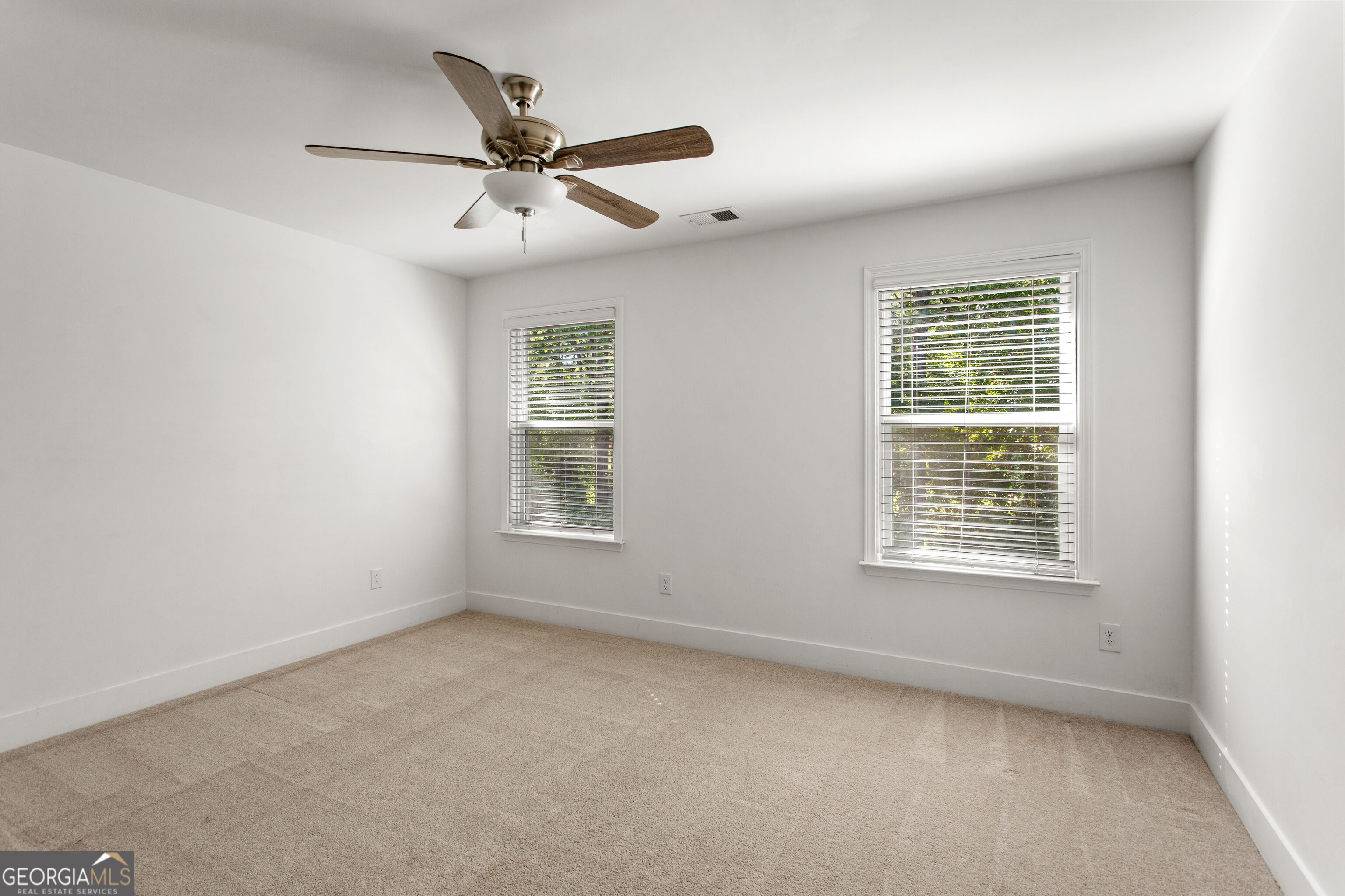 97 Andalusa Court Property Photo 36