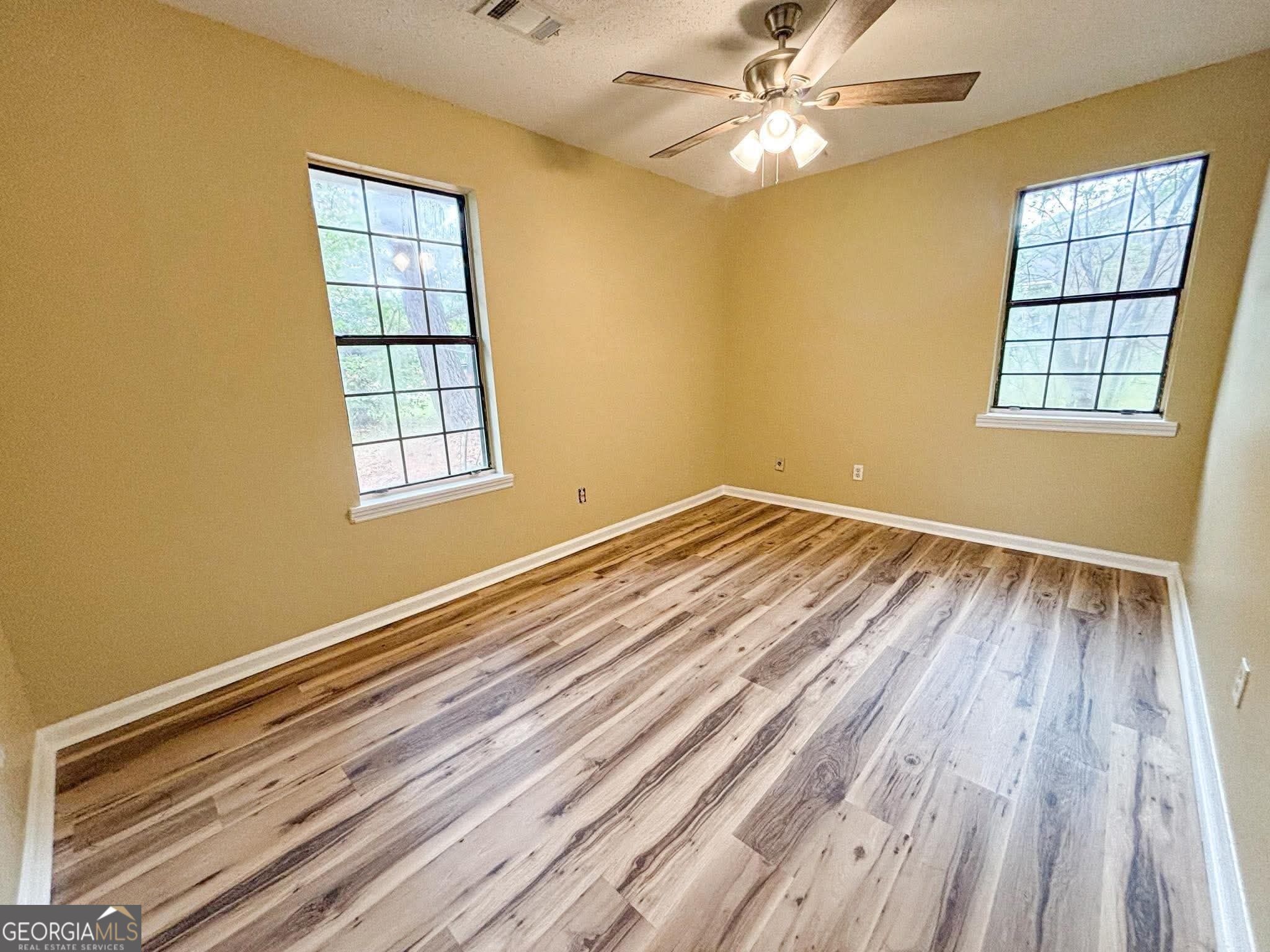 7080 Barcelona Boulevard Property Photo 8